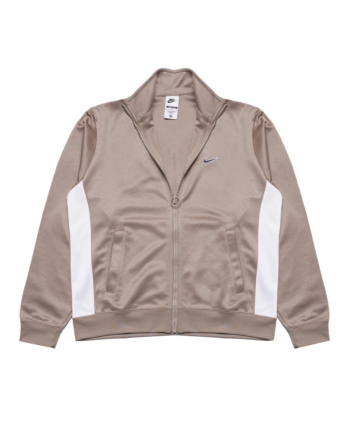 Nike company ki online jacket